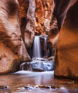 Kanarra creek slot canyon trail in Zion national park