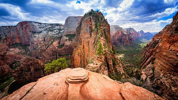 Utah's Mighty 5 | National Parks | ideal-LIVING Magazine Resort