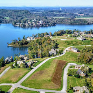 WindRiver | Gated Golf Luxury Community near Knoxville TN | Tellico Lake